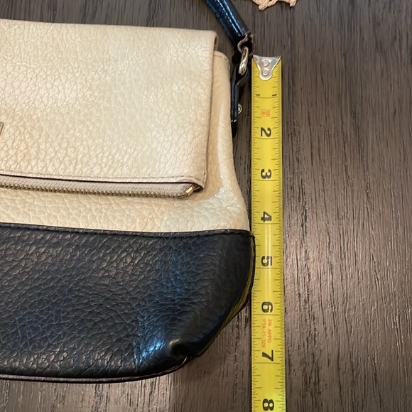 kate spade ♠️ cream/black shoulder bag - Picture 6 of 6